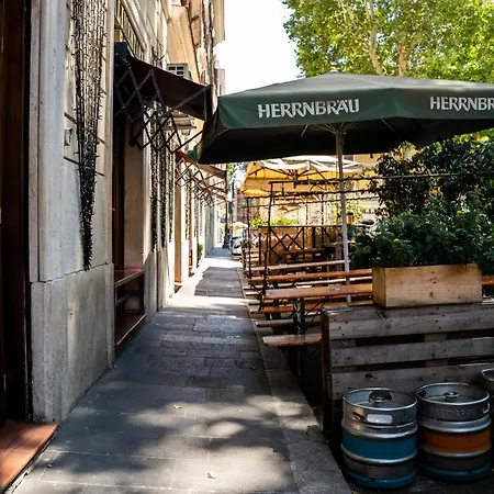 Testaccio Design Rom